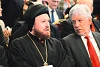 John Eibner mit dem syrisch-orthodoxen Erzbischof von Mosul (Nikodimus Daoud ncreg)